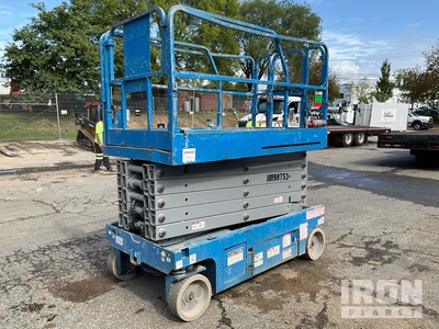 2016 Genie GS-4047 Electric Scissor Lift