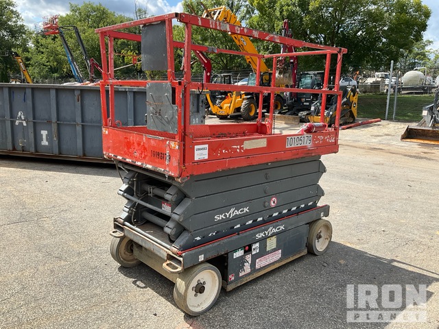 ELEVADOR TIJERA SKYJACK SJIII4632