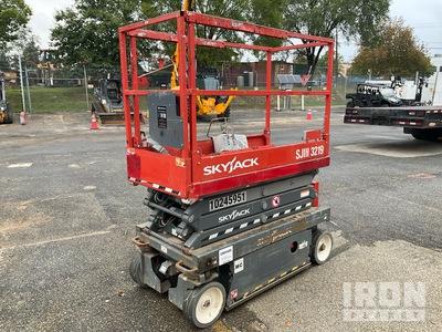 2018 Skyjack SJIII-3219 Electric Scissor Lift