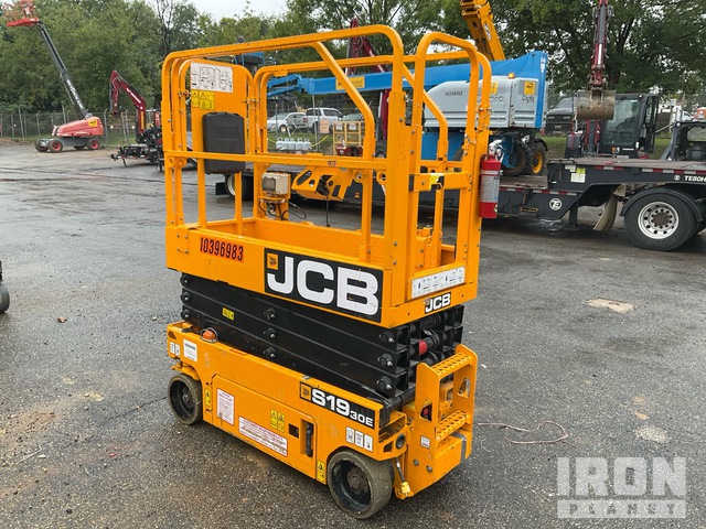 ELEVADOR TIJERA 2022 JCB S1930E