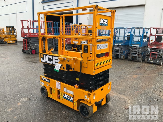 ELEVADOR TIJERA 2023 JCB S1932E