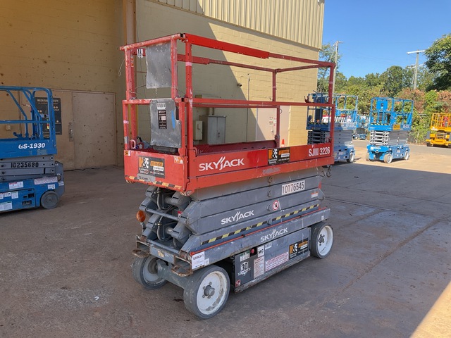 2015 Skyjack 3226