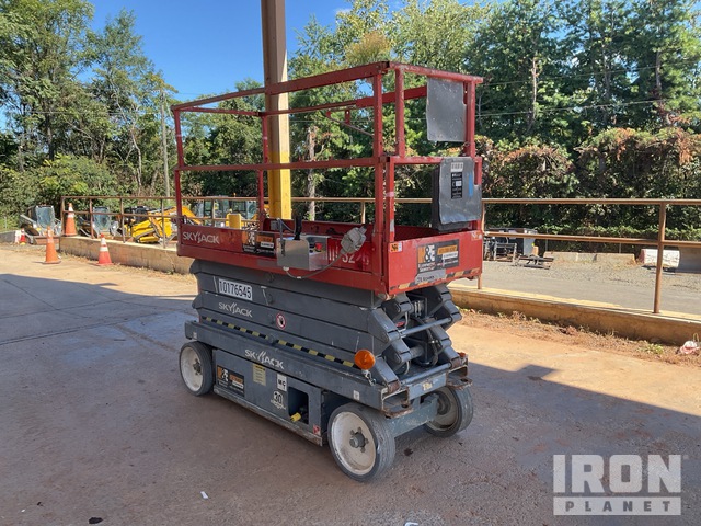 ELEVADOR TIJERA 2015 SKYJACK 3226