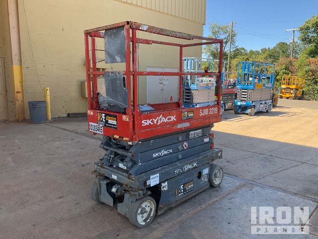 ELEVADOR TIJERA 2016 SKYJACK 3219