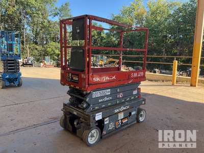 2015 Skyjack 3219 Electric Scissor Lift