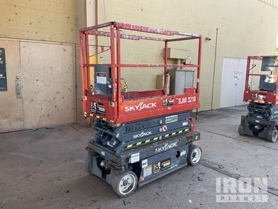 2017 Skyjack 3219 Electric Scissor Lift