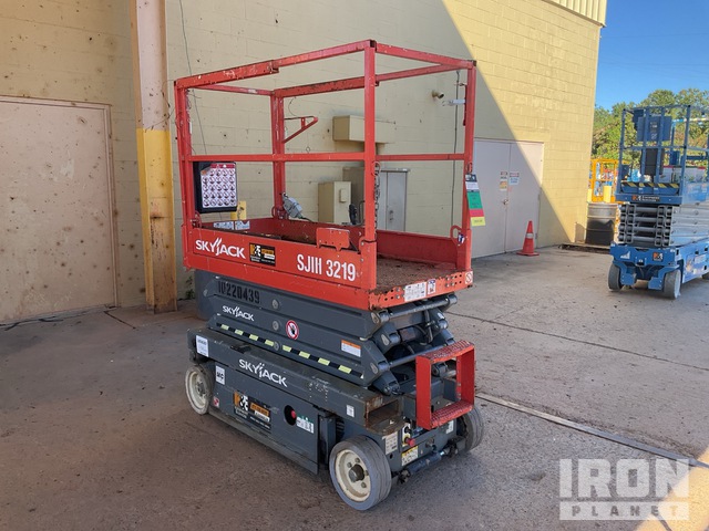 ELEVADOR TIJERA 2017 SKYJACK SJIII3219