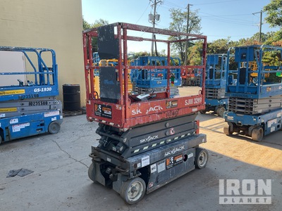 2017 Skyjack 3219 Electric Scissor Lift