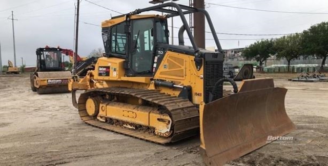 2022 Deere 750L Crawler Dozer