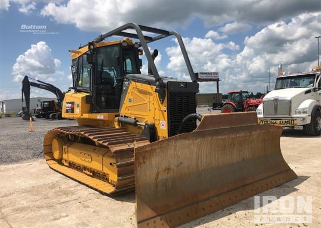 TOPADOR FRONTAL 2022 JOHN DEERE 750L