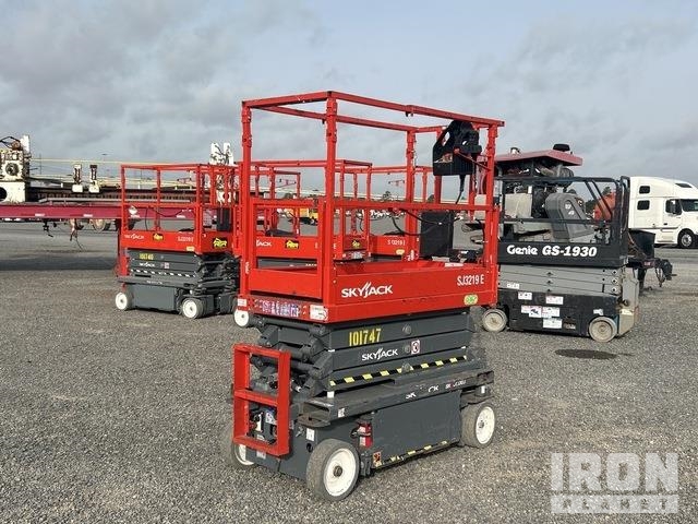 ELEVADOR TIJERA 2024 SKYJACK SJ3219