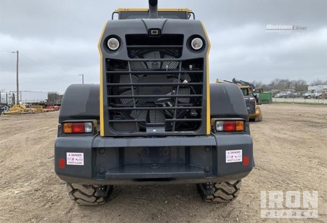 CARGADOR FRONTAL 2023 KOMATSU WA2708