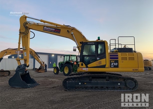 EXCAVADORA 2022 KOMATSU PC210LC11