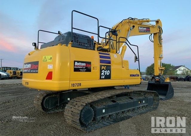 EXCAVADORA 2022 KOMATSU PC210LC11