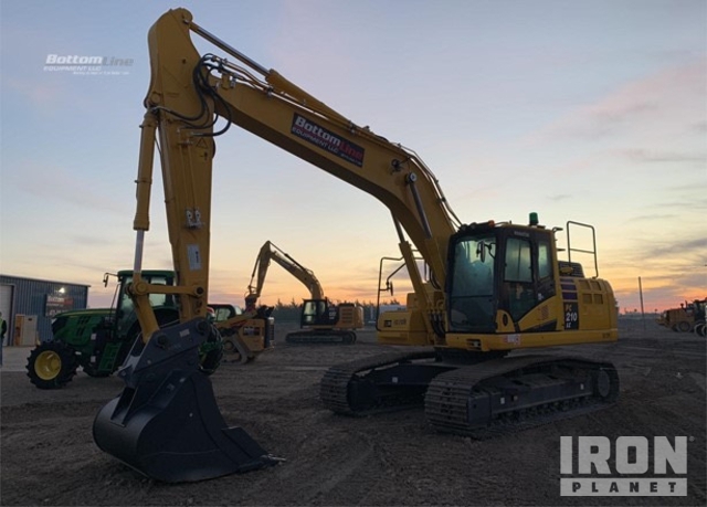 EXCAVADORA 2022 KOMATSU PC210LC11