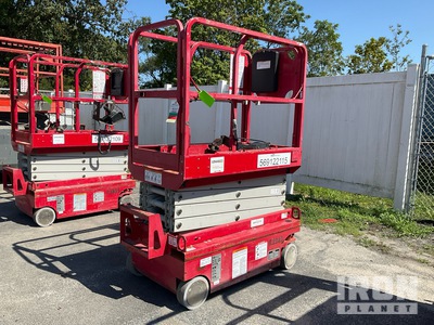 2019 MEC 1330SE Electric Scissor Lift