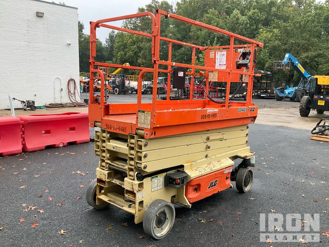 ELEVADOR TIJERA 2017 JLG 3246ES