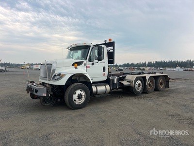 2013 International SF637 8x4 Hooklift Truck