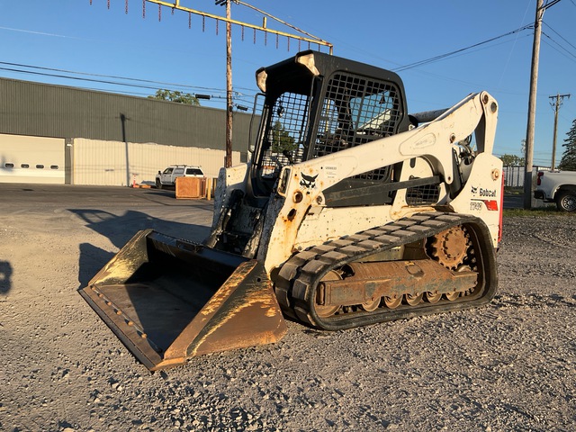 2018 Bobcat T740
