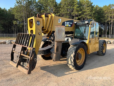 2012 Cat TL1255 Telehandler