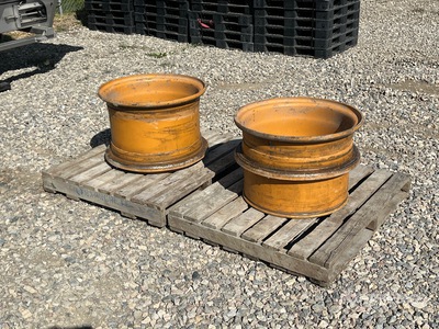 Quantity of (2) Räder