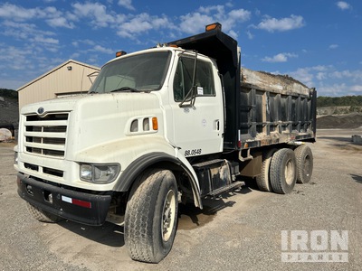 1998 Ford LT9501 6x4 T/A Dump Truck (Inoperable)