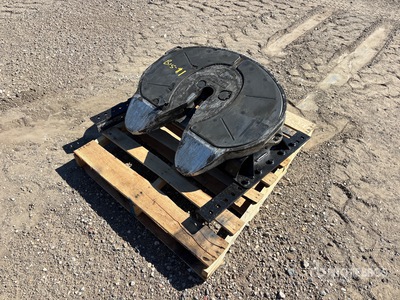 Holland Fifth Wheel