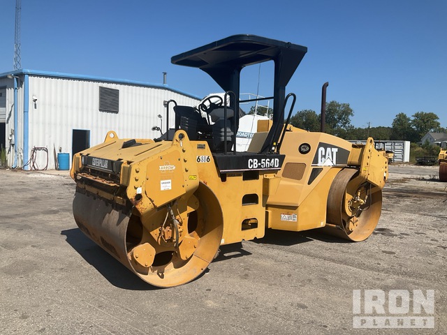 COMPACTADOR 2006 CATERPILLAR CB564D