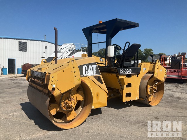 COMPACTADOR 2006 CATERPILLAR CB564D