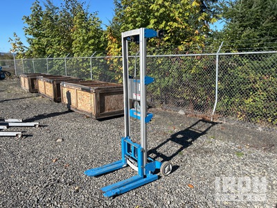 2016 Genie GL10 Material Hoist