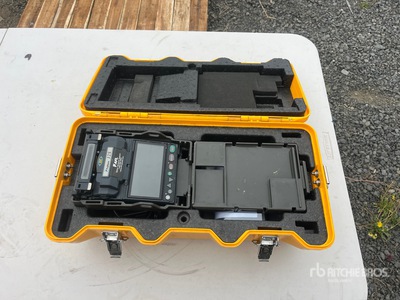 2008 Fujikura 12-S Fiber Splicer