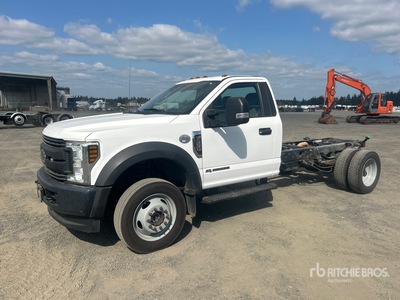 2018 Ford F-550 XL 4x4 Cabine et châssis