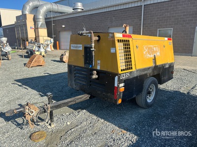 2012 Sullivan DE375PDCA 375 cfm Mobile 102 L Air Compressor