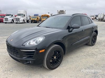 2017 Porsche Macan AWD SUV