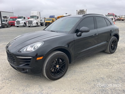 2017 Porsche Macan AWD SUV