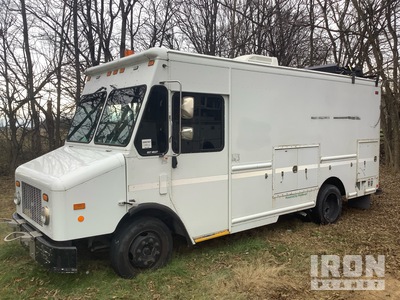 2008 Freightliner MT45 Chassis 4x2 バントラック (Inoperable)