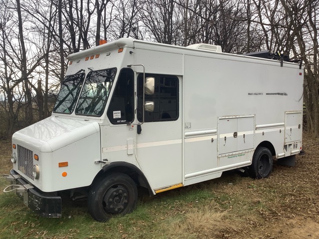 2008 Freightliner MT45 Chassis 4x2 Step Van (Inoperable)