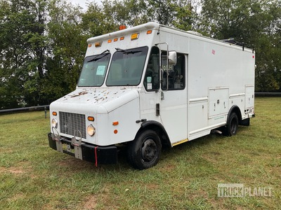 2008 Freightliner MT45 Chassis 4x2 Step Van