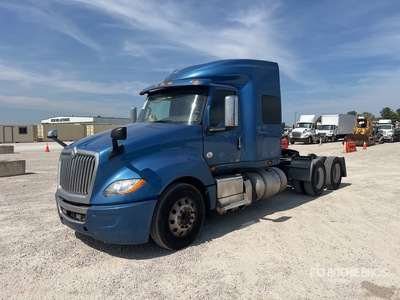 2021 International LT625 6x4 T/A Sleeper Truck Tractor
