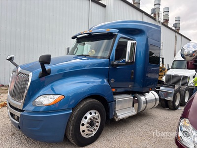 2021 International LT625 6x4 Cabeza Tractora Cabina Dormitorio