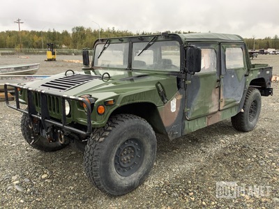 2002 AM General M1097A2 HMMWV 4 Door Soft Top w/Truck Body