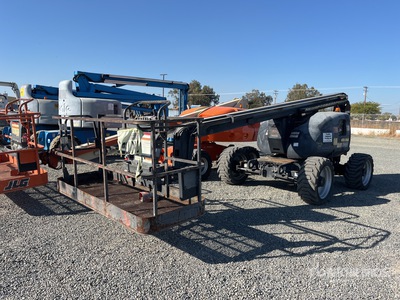 2008 JLG 600A 4WD Diesel Articulating Boom Lift