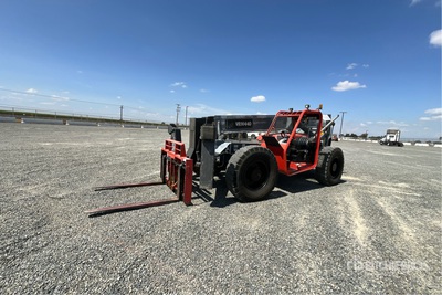 2013 Skyjack VR-1044D を見 Telehandler