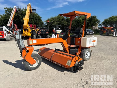 2022 (unverified) Lay Mor SM300 Self-Propelled Brooms