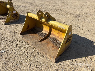 SEC 53 in Cleanup Excavator Bucket