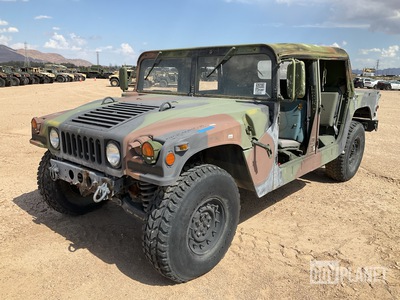 2007 AM General M1097R1 HMMWV 4 Door Soft Top w/Truck Body