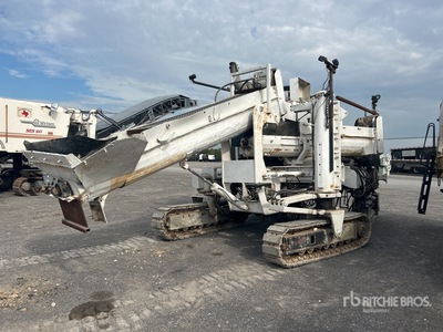 1989 Miller Formless M8800 Concrete Paver