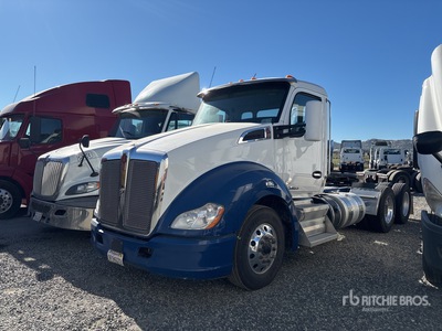 2020 Kenworth T680 6x4 T/A Day Cab Truck Tractor