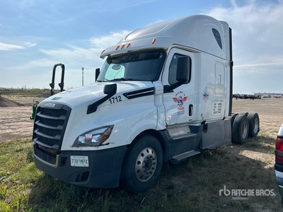 2018 Freightliner Cascadia 126 6x4 T/A Sleeper Truck Tractor