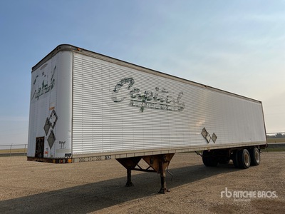 1983 Trailmobile 45 ft x 96 in T/A Van Trailer
